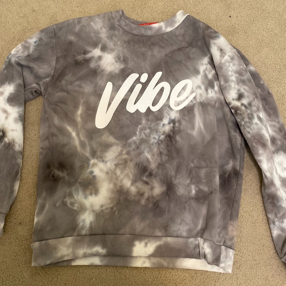 Graphic Tie-Dye Crewneck